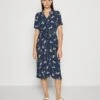 Vero Moda Vmvica S/S Ga Wvn Noos - Blousejurk - Navy/Nellie 1 Vero Moda Vmvica S/S Ga Wvn Noos - Blousejurk - Navy/Nellie -Vero Moda Winkel 6b126458ec1f49ed8ed100fc357a9e8f