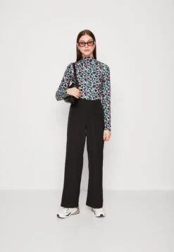 Vero Moda Vmhalmia Wide Solid Pant - Broek - Black -Vero Moda Winkel 6c525db6f14d40d6a6f163438cbc7563