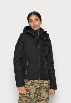 Vero Moda Boos - Gewatteerde Jas - Black