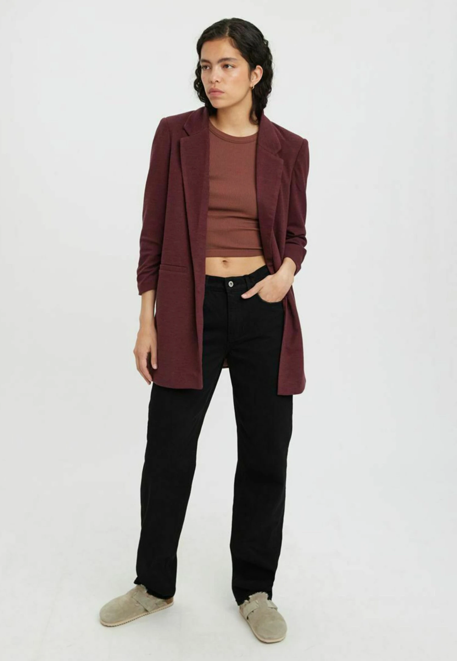 Vero Moda Halflange Jas - Port Royale 4 Vero Moda Halflange Jas - Port Royale - Afbeelding 2