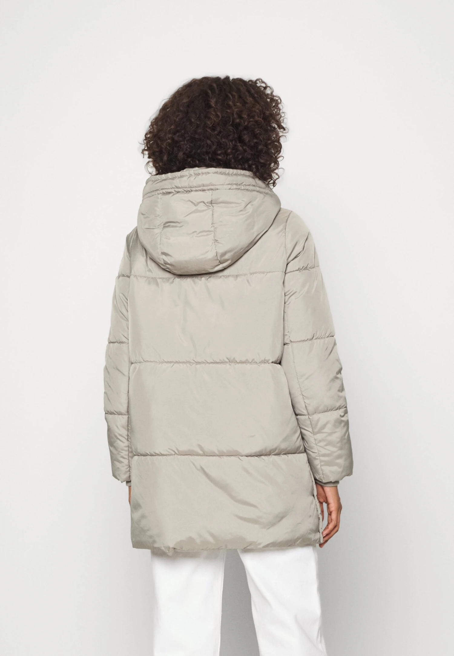 Vero Moda Vmgemmaflora - Winterjas - Laurel Oak 5 Vero Moda Vmgemmaflora - Winterjas - Laurel Oak - Afbeelding 3