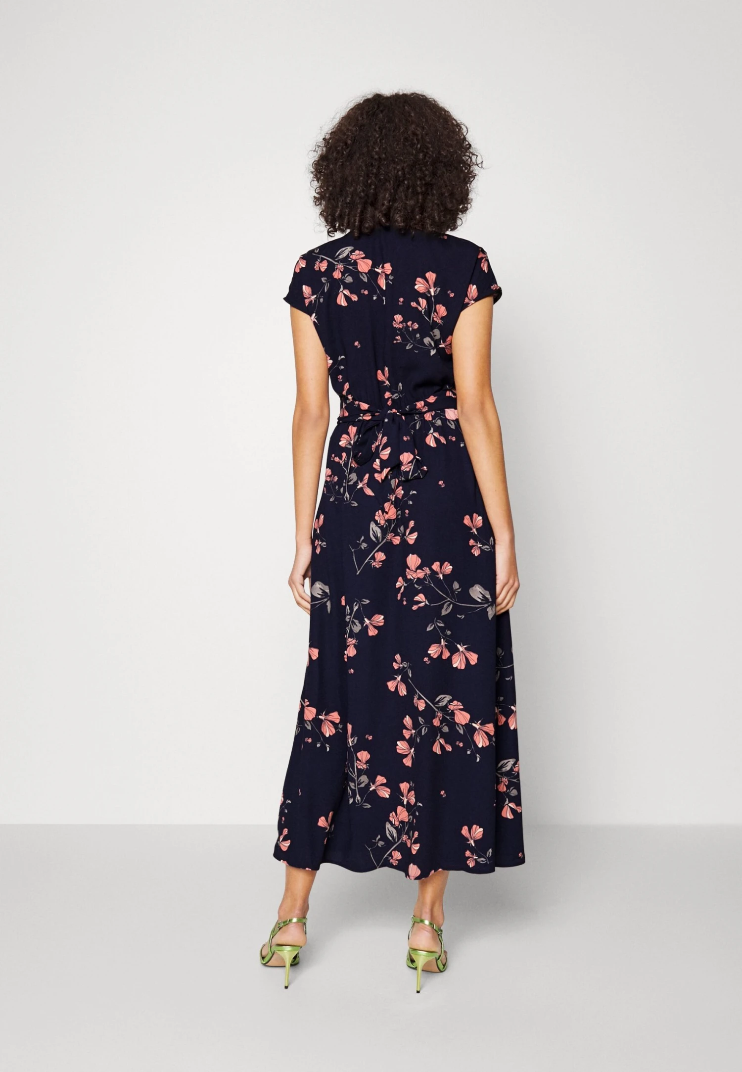 Vero Moda Tall Vmnewhallie Long Tie Dress- Blousejurk - Night Sky 5 Vero Moda Tall Vmnewhallie Long Tie Dress- Blousejurk - Night Sky - Afbeelding 3