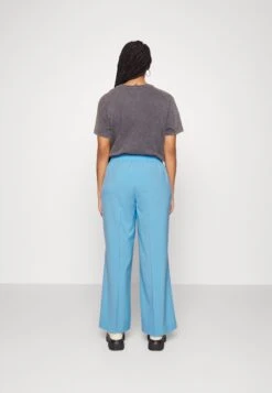 Vero Moda Curve Vmsadiasui Wide Solid Pant- Broek - Little Boy Blue -Vero Moda Winkel 75614e0f841f46f6a3833da7e4624f08