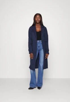 Vero Moda Tall Vmlou Long- Trenchcoat - Navy Blazer -Vero Moda Winkel 768616682c6a468b99f198a2142efe21