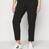 Vero Moda Curve Vmmaya Loose Solid Pant - Broek - Black 1 Vero Moda Curve Vmmaya Loose Solid Pant - Broek - Black -Vero Moda Winkel 7814253ed1844e4faa94b59b4d6584cb