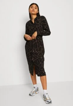 Vero Moda Vmanna Calf Shirt Dress - Blousejurk - Black/Esta -Vero Moda Winkel 7bb4a7e805ff4f25a43a47cb1e903b09