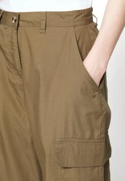 Vero Moda Petite Vmcharlotte Pant - Cargobroek - Capers -Vero Moda Winkel 7c4818502ef74124a957ff8b3b4701e2