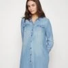 Vmmsilla Short Dress New - Spijkerjurk - Light Blue Denim -Vero Moda Winkel 7f207627f2ac4e10a0b6bcefe6e116d8
