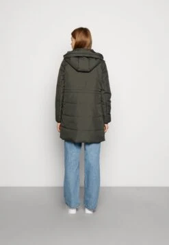 Vero Moda Maddison- Winterjas - Peat -Vero Moda Winkel 80fbe06ce171486bb3664b2c74c2c63b