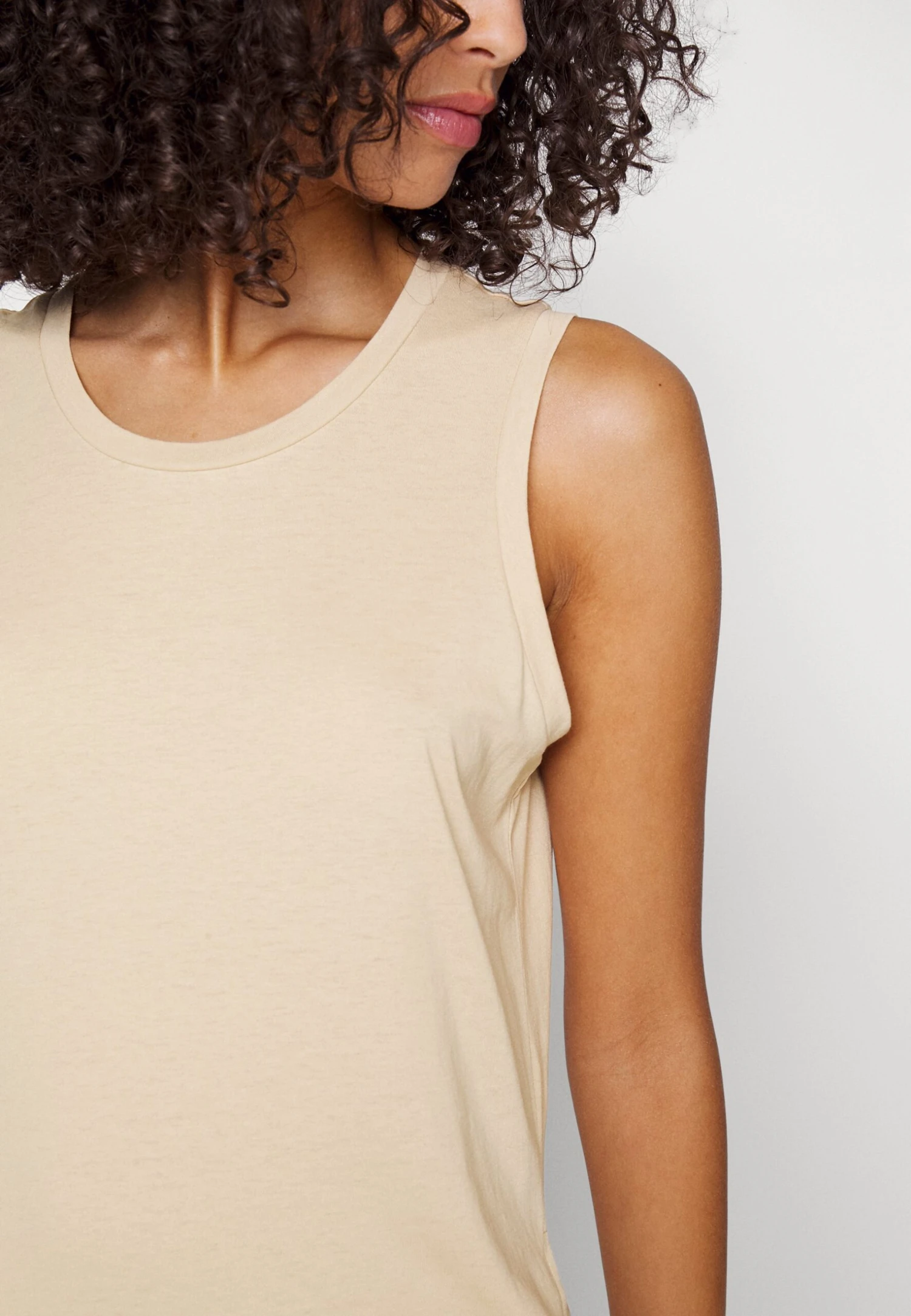 Vero Moda Tall Vmcelena Calf Dress - Jerseyjurk - Irish Cream 9 Vero Moda Tall Vmcelena Calf Dress - Jerseyjurk - Irish Cream - Afbeelding 7