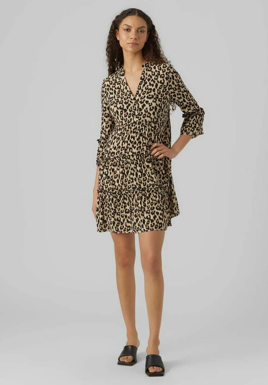 Vero Moda Jurk - Irish Cream 4 Vero Moda Jurk - Irish Cream - Afbeelding 2