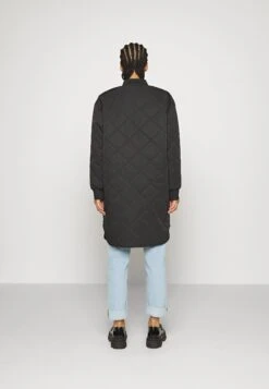 Vero Moda Vmnatalie Ga Noos - Winterjas - Black -Vero Moda Winkel 8a7669f596d24fb68ae71652130de4bd