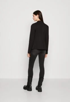 Vero Moda Harukimo Ls Classic Noos - Blazer - Black -Vero Moda Winkel 8e430b1f70f742efa341a501192b6f4f