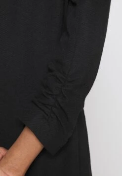 Vero Moda Vmrica Long Blazer - Halflange Jas - Black -Vero Moda Winkel 8e581e1a0ce742c1a2d1938b269726d1