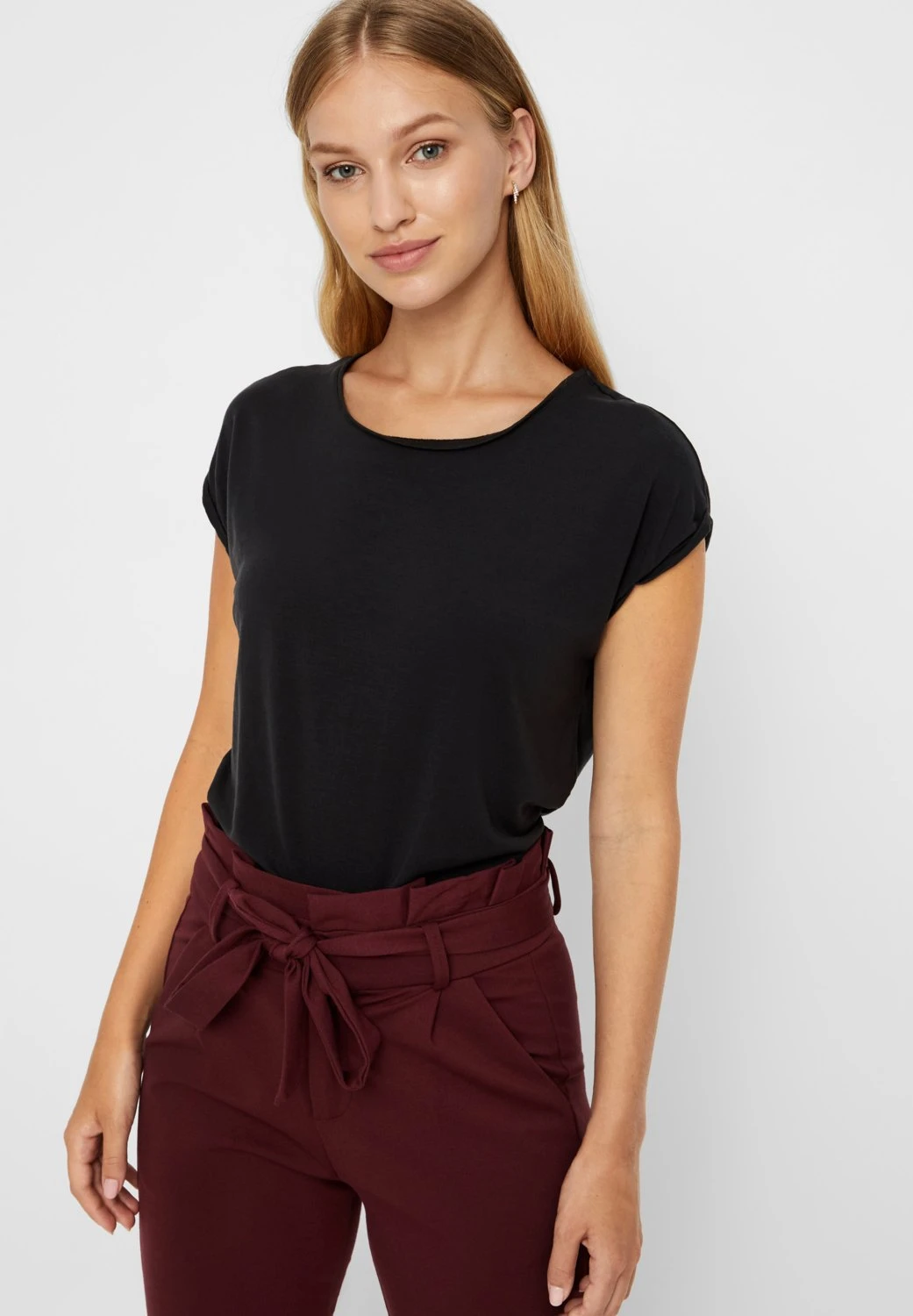 Vero Moda HrPaperbag Ga Noos - Broek - Port Royale 3 Vero Moda HrPaperbag Ga Noos - Broek - Port Royale