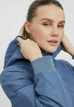 Vero Moda Tepp - Mantel - China Blue -Vero Moda Winkel 94d2309c18ea464bafd080439b962138