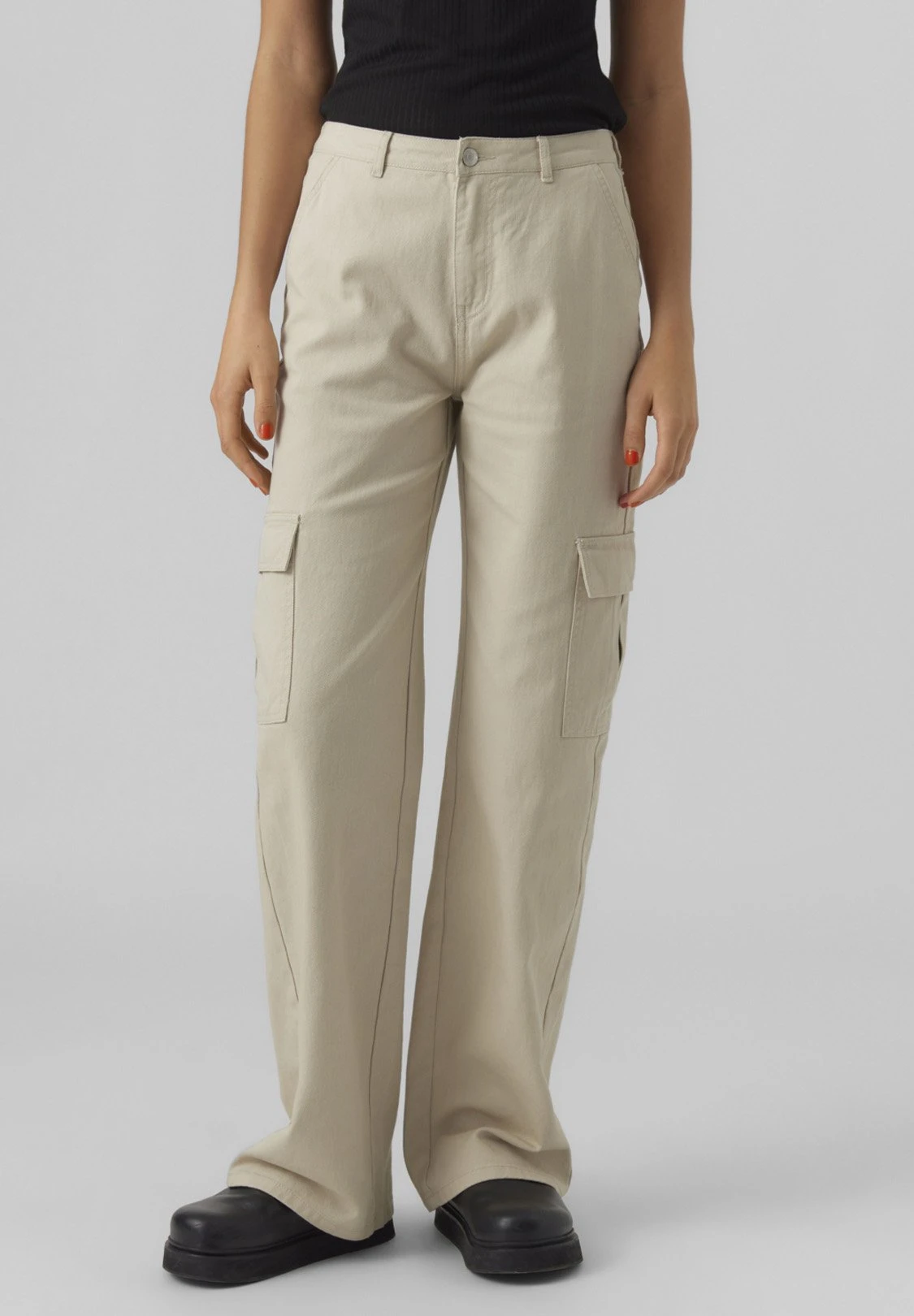 Vero Moda Vmamara Mr- Cargobroek - Pumice Stone 3 Vero Moda Vmamara Mr- Cargobroek - Pumice Stone