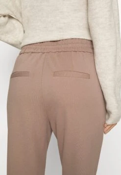 Vero Moda Petite Vmeva Mr Loose String- Broek - Brown Lentil -Vero Moda Winkel 99f304e414fa445da24a466c173e4522