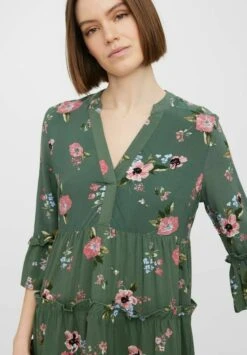 Vero Moda Simply Easy 3/4- Blousejurk - Laurel Wreath -Vero Moda Winkel 9da625482c82405bb176a90021dd647d