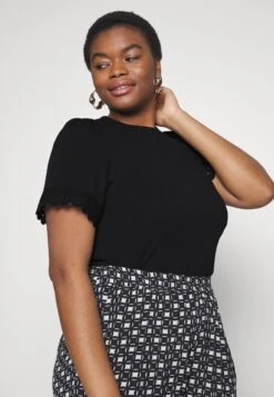 Vero Moda Curve Vmpanna Glenn- T-Shirt Basic - Black -Vero Moda Winkel 9debdfa554034d24845b6f8c71464870