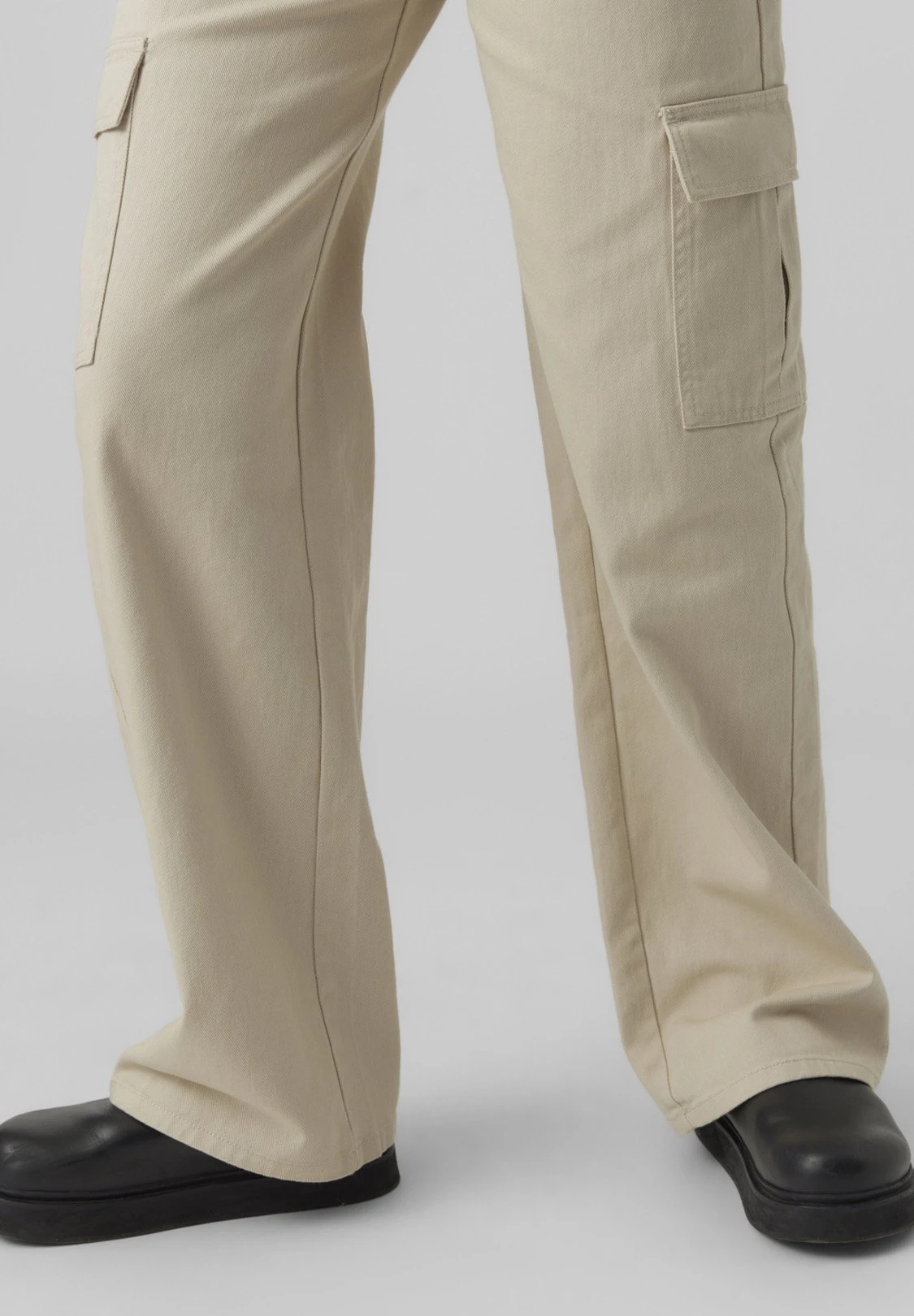 Vero Moda Vmamara Mr- Cargobroek - Pumice Stone 6 Vero Moda Vmamara Mr- Cargobroek - Pumice Stone - Afbeelding 4