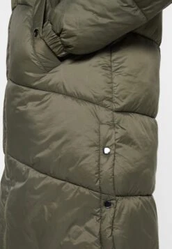 Vero Moda Vmuppsala- Winterjas - Ivy Green -Vero Moda Winkel a3752c60f83b4e4ea4d779d040f501e8