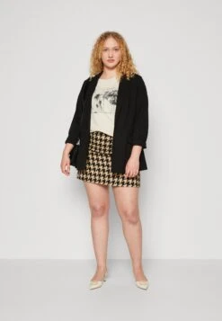 Vero Moda Winkel -Vero Moda Winkel a40e3809231344b096bad93ffb57ce84