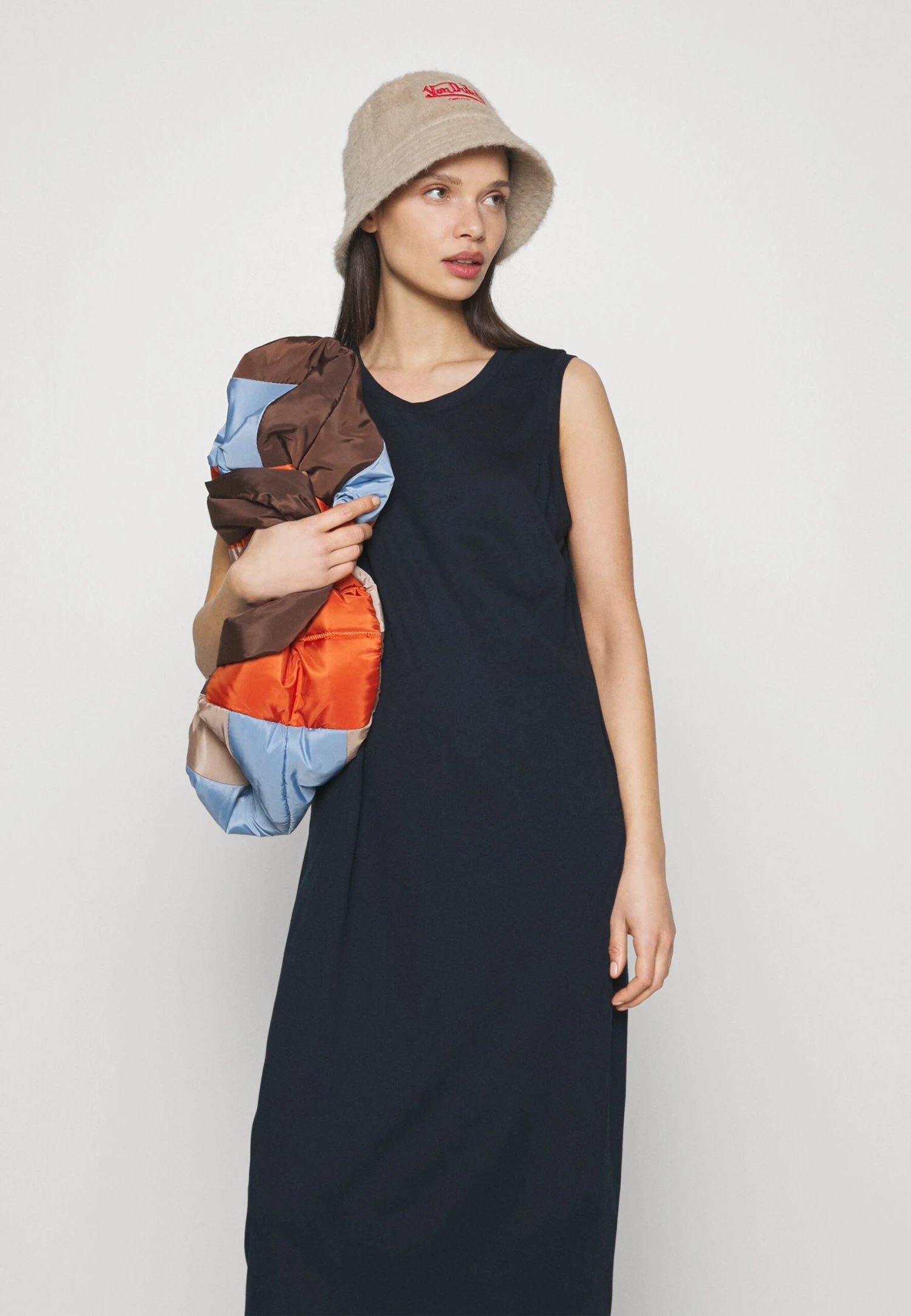 Vero Moda Petite Vmcelena Calf Dress - Jerseyjurk - Navy Blazer 7 Vero Moda Petite Vmcelena Calf Dress - Jerseyjurk - Navy Blazer - Afbeelding 5