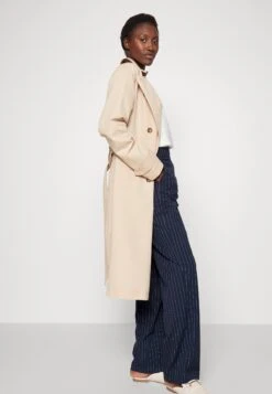 Vero Moda Tall Vmcookielis Wide Pinstripe Pant- Broek - Navy Blazer/Birch -Vero Moda Winkel a5ece6148cf84d3db01346f20b8e5f48