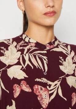 Vero Moda Vmeasy 3/4 Long Shirt Dress - Blousejurk - Winetasting 13 Vero Moda Vmeasy 3/4 Long Shirt Dress - Blousejurk - Winetasting -Vero Moda Winkel b7ee35481d88427a8374e90fb40cec4b