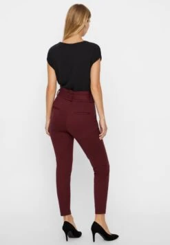Vero Moda HrPaperbag Ga Noos - Broek - Port Royale 9 Vero Moda HrPaperbag Ga Noos - Broek - Port Royale -Vero Moda Winkel ba38fa23403e4519be4da4589ac965e8