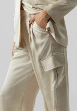 Vero Moda Cargobroek - Pumice Stone -Vero Moda Winkel bff4939bc40d4217bf928908e8062052