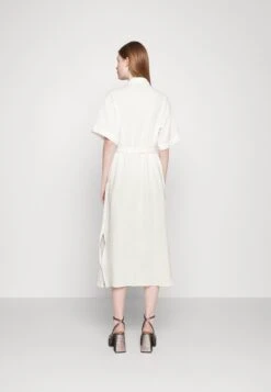 Vero Moda Vmnatali Nia 2/4 CalfWvn - Blousejurk - Snow White 11 Vero Moda Vmnatali Nia 2/4 CalfWvn - Blousejurk - Snow White -Vero Moda Winkel c8e01e244d16445ba3e69677196044de