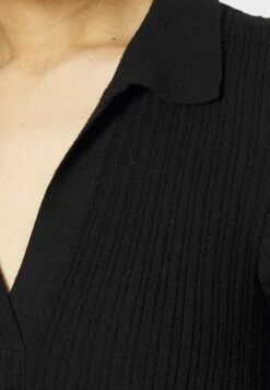 Vero Moda Petite Vmholly Polo - T-Shirt Basic - Black -Vero Moda Winkel caf3e46e99a24c938f79ca34af1b0e55