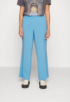 Vero Moda Curve Vmsadiasui Wide Solid Pant- Broek - Little Boy Blue