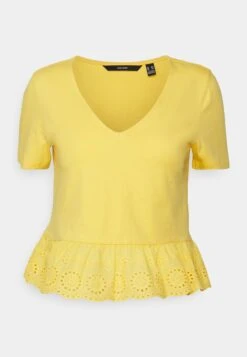 Vero Moda Petite Vmemily Peplum Top- T-Shirt Print - Golden Cream -Vero Moda Winkel d015bd3b735044539188c1a4b31aeef5