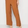 Vero Moda Vmqueeny Long Pants- Broek - Toffee