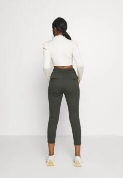 Vero Moda Petite Vmeva Mr Loose String- Broek - Peat -Vero Moda Winkel d1cafb44c6354348b5c430ff80411149