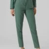 Vero Moda Vmsandy Hr Tapered Noos - Broek - Dark Forest 2 Vero Moda Vmsandy Hr Tapered Noos - Broek - Dark Forest -Vero Moda Winkel d2e670c9f0c340a2bcbd7341ff22c0bc