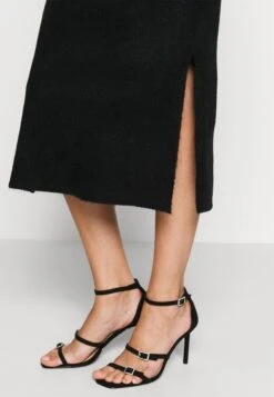 Vero Moda Tall Vmlefile Boatneck Calf Dress- Jurk - Black -Vero Moda Winkel d5a1cf6b49c247b48ace4f38f4a25eb6