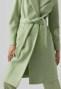 Vero Moda Vmfortuneaya Ss23Noos - Mantel - Reseda -Vero Moda Winkel d8d6e8ca01bc466db6c992a36504a5b6