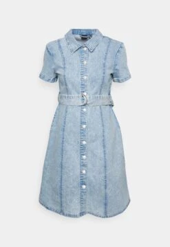 Vero Moda Petite Vmsayla Belt Dress - Spijkerjurk - Light Blue -Vero Moda Winkel d8f3f1477590429fa9eb097df8705956