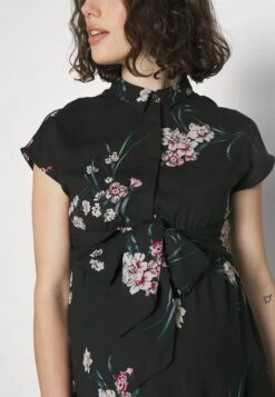 Vmmhallie Short Dress- Jerseyjurk - Black Aop Vilma Flower -Vero Moda Winkel da433ed2a3bf4bee810d9a03d19c0098