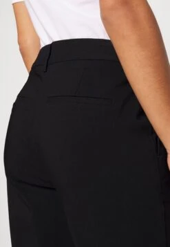 Vero Moda Petite Vmmille Slim Pant- Broek - Black 13 Vero Moda Petite Vmmille Slim Pant- Broek - Black -Vero Moda Winkel da610bd50ddd4107a81824c38c71cb94