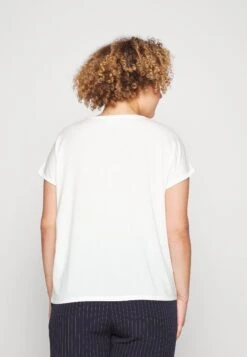 Vero Moda Curve Vmaya Ss V-Neck Vma Noos Curve - T-Shirt Basic - Snow White -Vero Moda Winkel dac3ecdfb2c745a1b9eb5d89d6547a6c