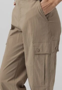 Vero Moda Riley Mr Cargo- Cargobroek - Desert Taupe -Vero Moda Winkel ddb6bb70a7b44a4b99df14c0d8b35767