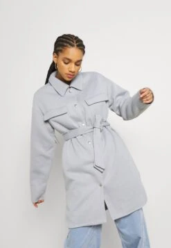 Vero Moda Verodonavita - Mantel - Cool Grey Solid -Vero Moda Winkel e002cff94fc744c58408d6b90f8af714