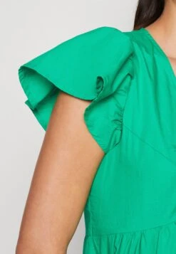 Vero Moda Vmjarlotte Calf Slit Dress- Jurk - Bright Green -Vero Moda Winkel e63ad3d97fdb45b2983884f82b5d9c73