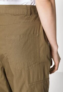 Vero Moda Petite Vmcharlotte Pant - Cargobroek - Capers -Vero Moda Winkel e6cd9c3bc09a493da8ddc870d2f21cd9