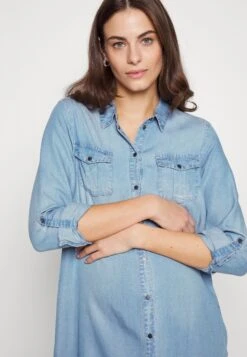 Vmmsilla Short Dress New - Spijkerjurk - Light Blue Denim -Vero Moda Winkel e7f16427290b41f49a38cbec70955713